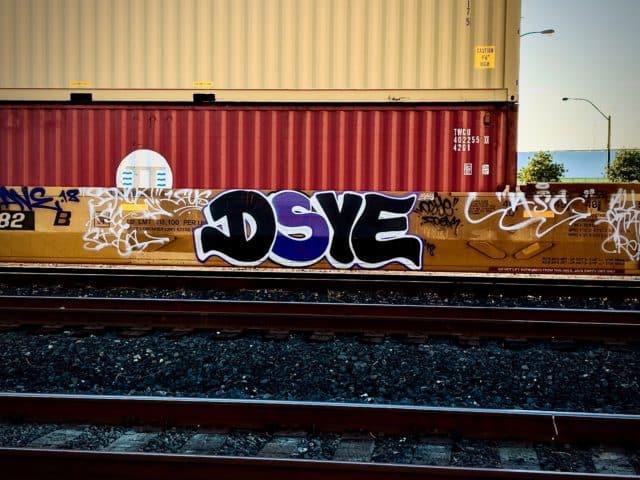 DSYE graffiti