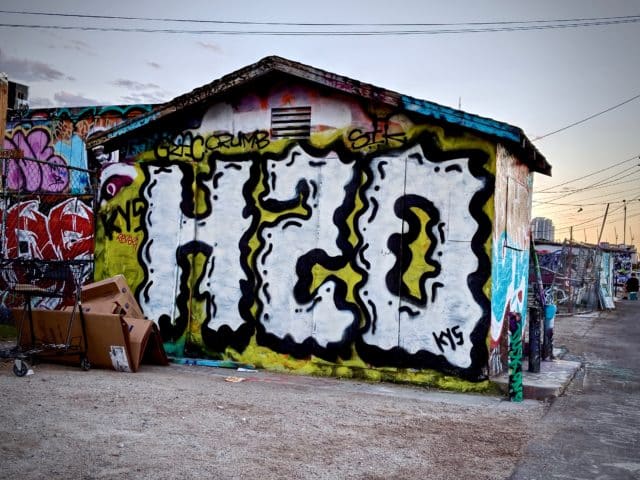 H20 Graffiti